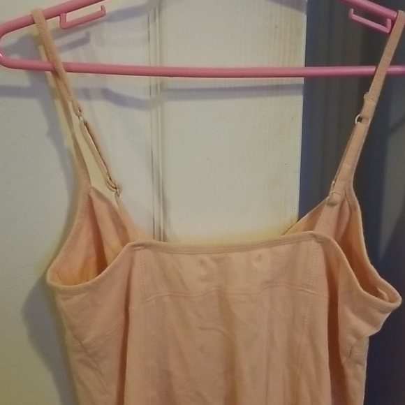 Garage pink tank top - Picture 3 of 3